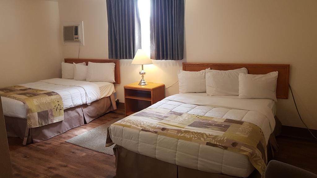Queens Arms Inn تشارلوت تاون المظهر الخارجي الصورة