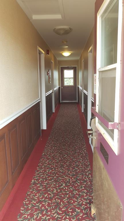 Queens Arms Inn تشارلوت تاون المظهر الخارجي الصورة