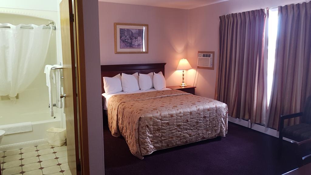 Queens Arms Inn تشارلوت تاون المظهر الخارجي الصورة
